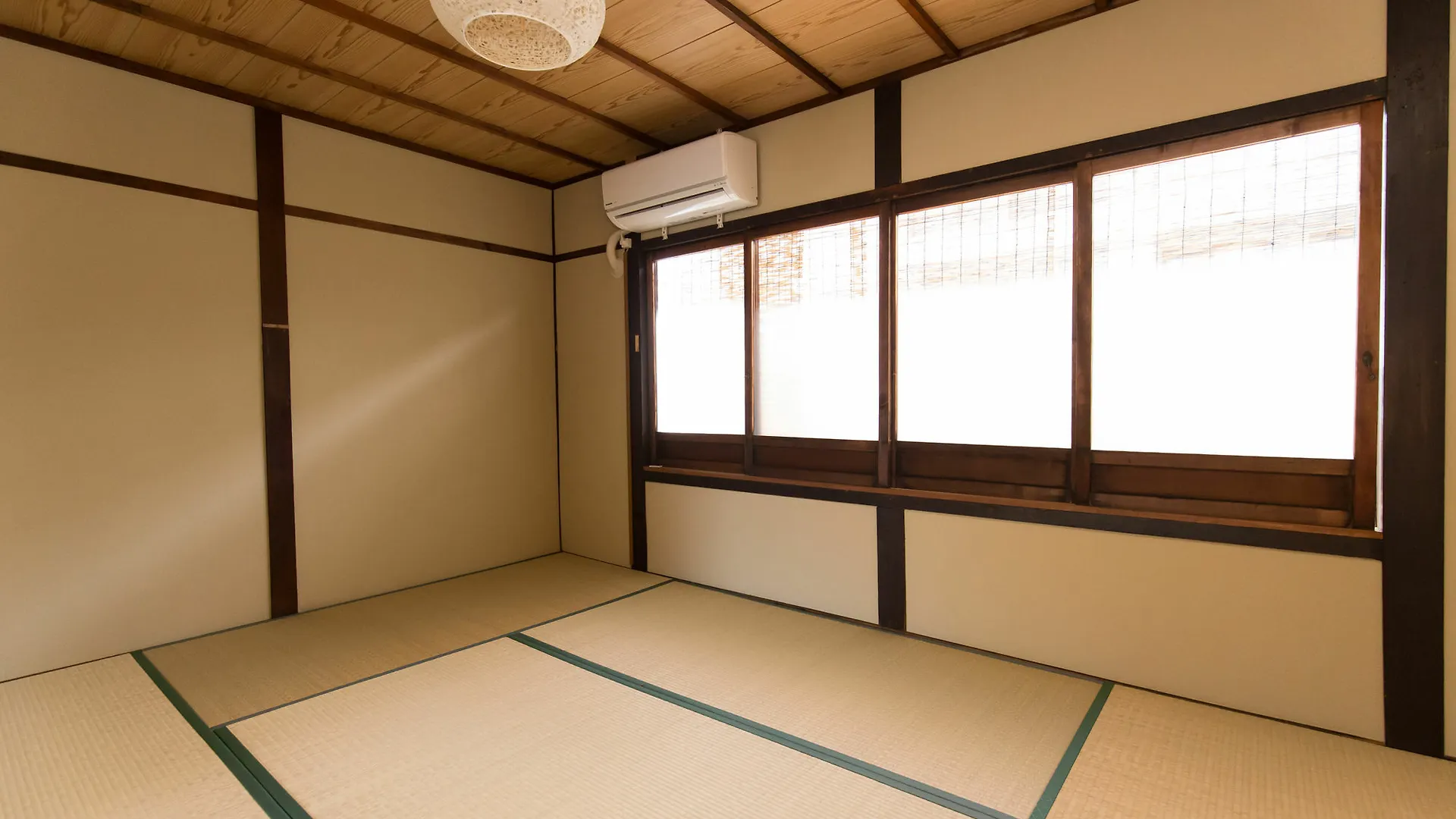 Villa Tasakiya à Kyoto 0*,  Japon